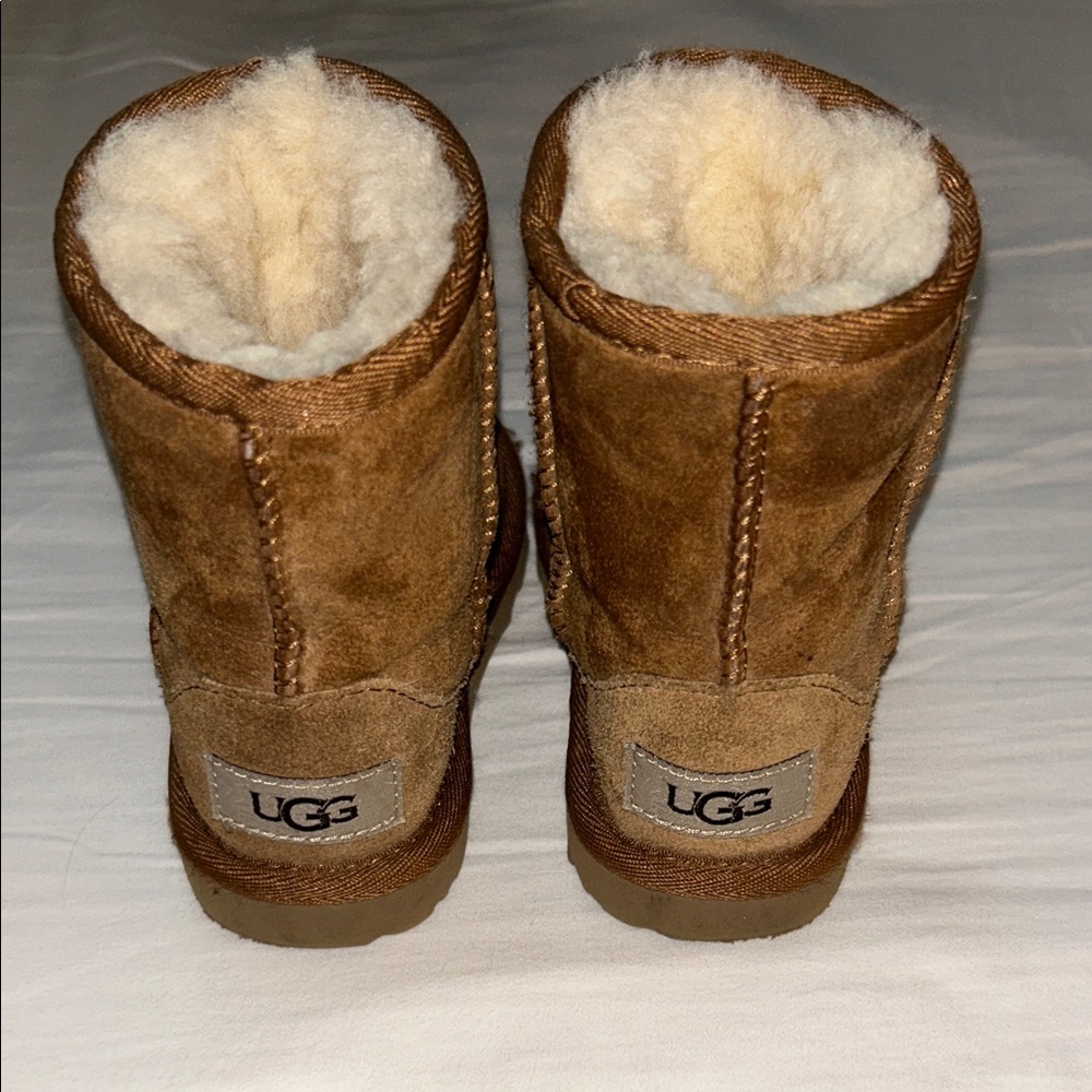Toddler Ugg boots size 7